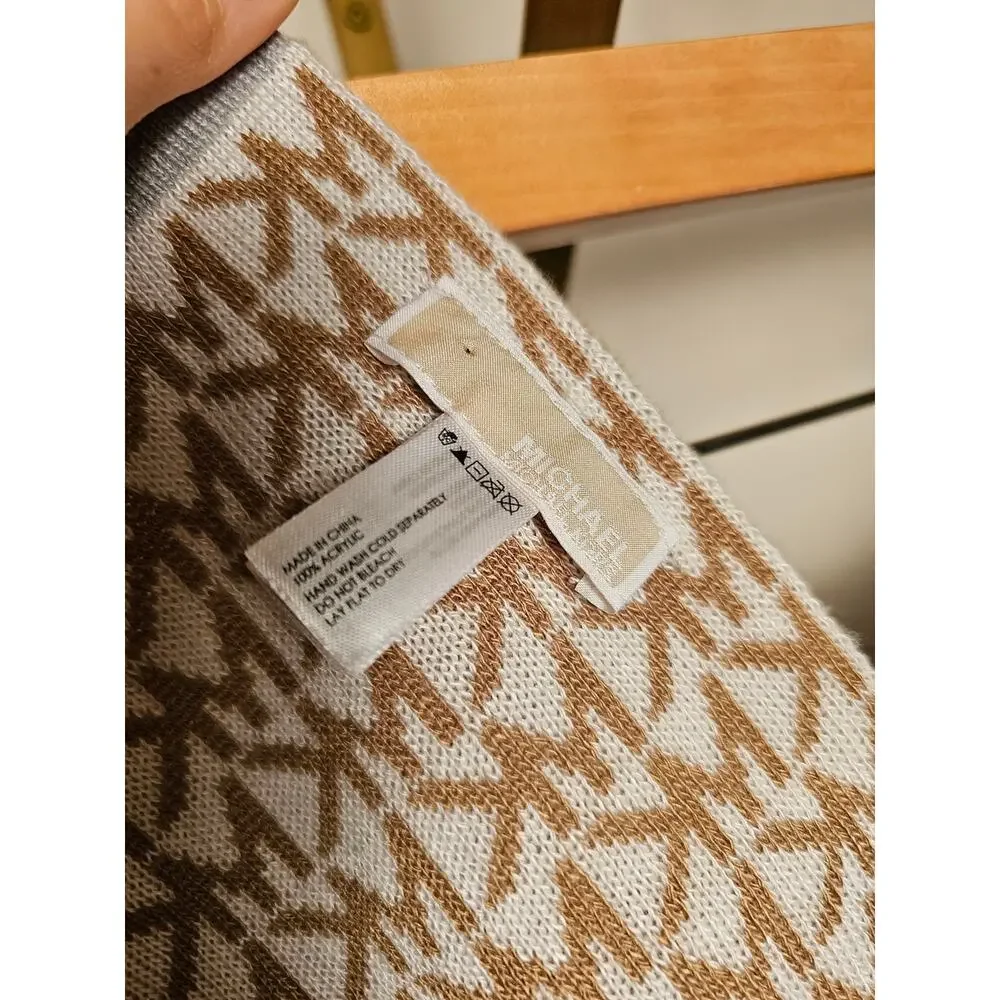 MK Logo Jacquard Knit Scarf in Tan and Cream